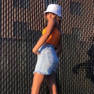 LEVI SHORTS